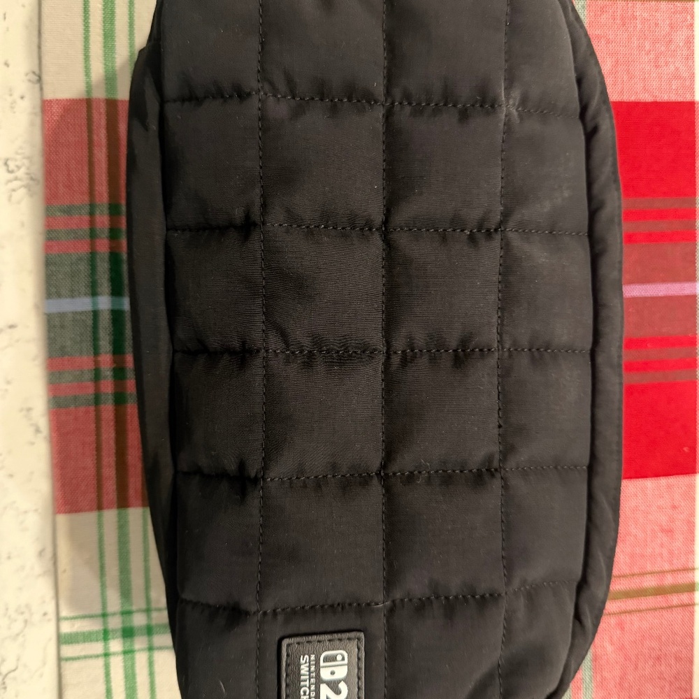 Nintendo Switch Hori Puff Pouch